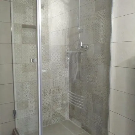 Guest house Pensiunea Restaurant Vandor 2*